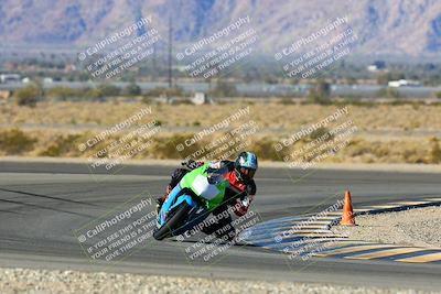 media/Jan-09-2022-SoCal Trackdays (Sun) [[2b1fec8404]]/Turn 11 (935am)/